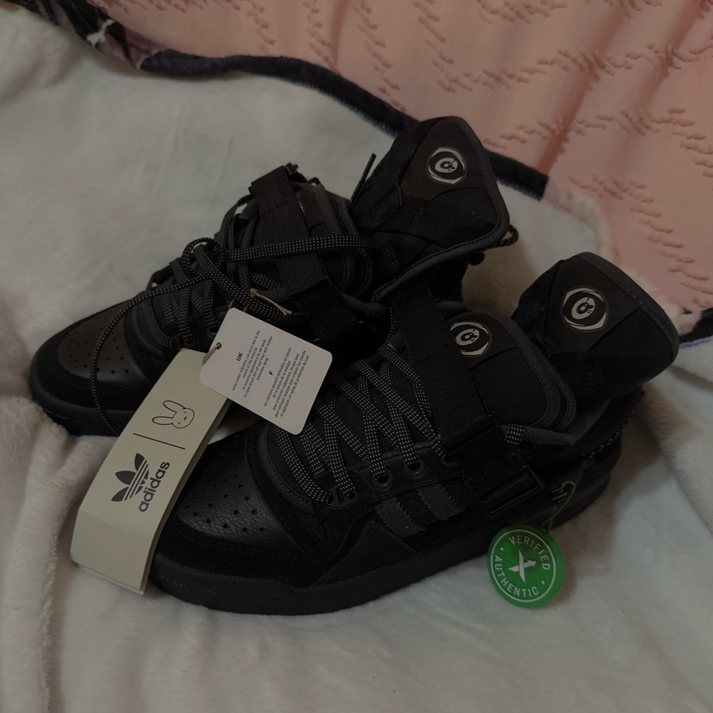 Bad Bunny X Adidas Forum Buckle Low back To school